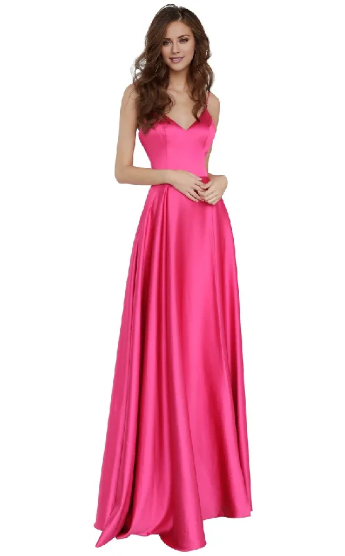 A-line deep V-neck tight corset with thin shoulder straps and floor length evening gown A-line deep V-neck tight corset with thin shoulder straps and floor length evening gown