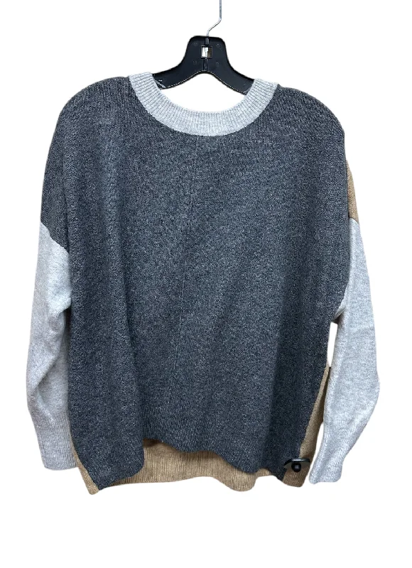 Sweater By Vince Camuto In Grey, Size: L