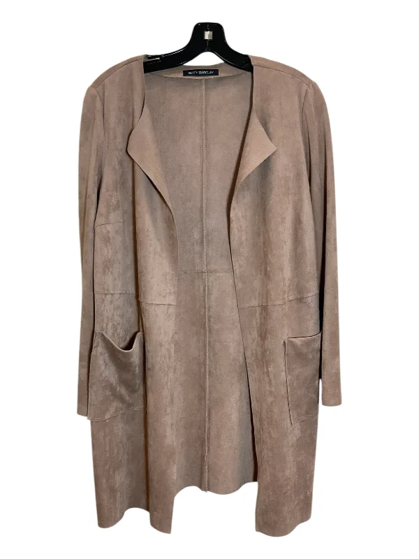 Cardigan By Clothes Mentor In Tan, Size: M