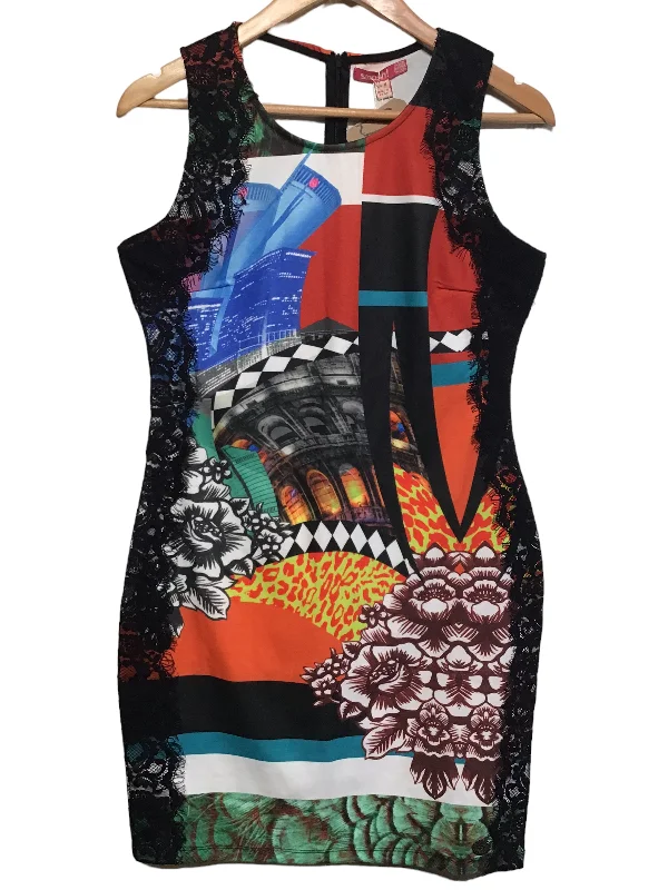 Smash-wear Dress (Size M)